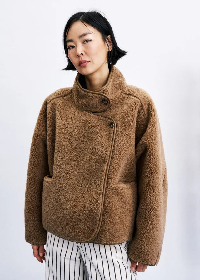 Jas Cauldron | Camel