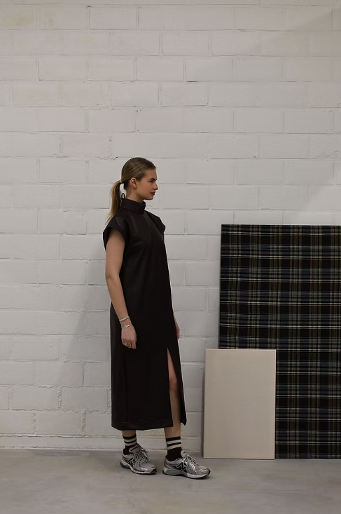 Kleed Dorothy | vegan leather bruin