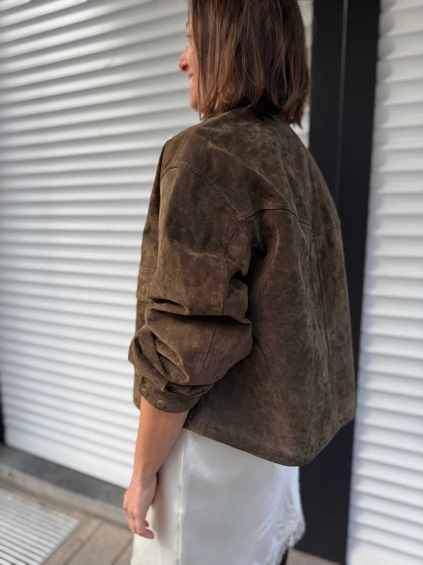 Suède jasje Kaia | Kaki - donkerbruin