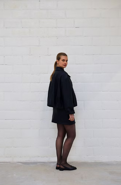 Rok Suri | Blauw