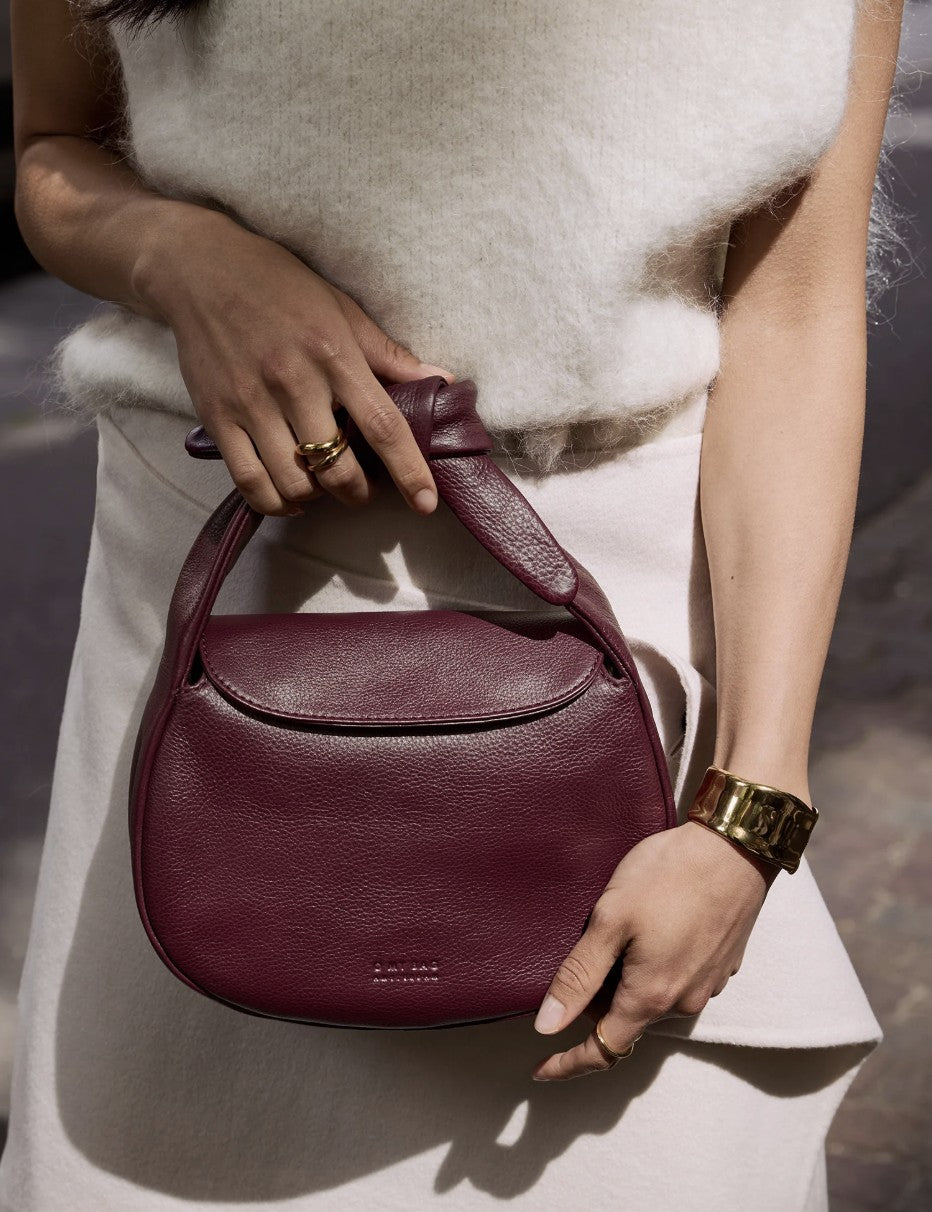 Coco Croissant bag | Bordeaux