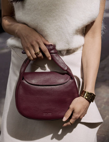Coco Croissant bag | Bordeaux